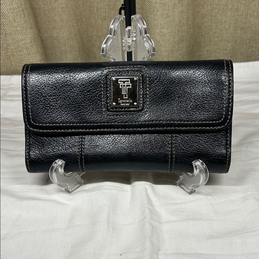 Tignanello black leather wallet
